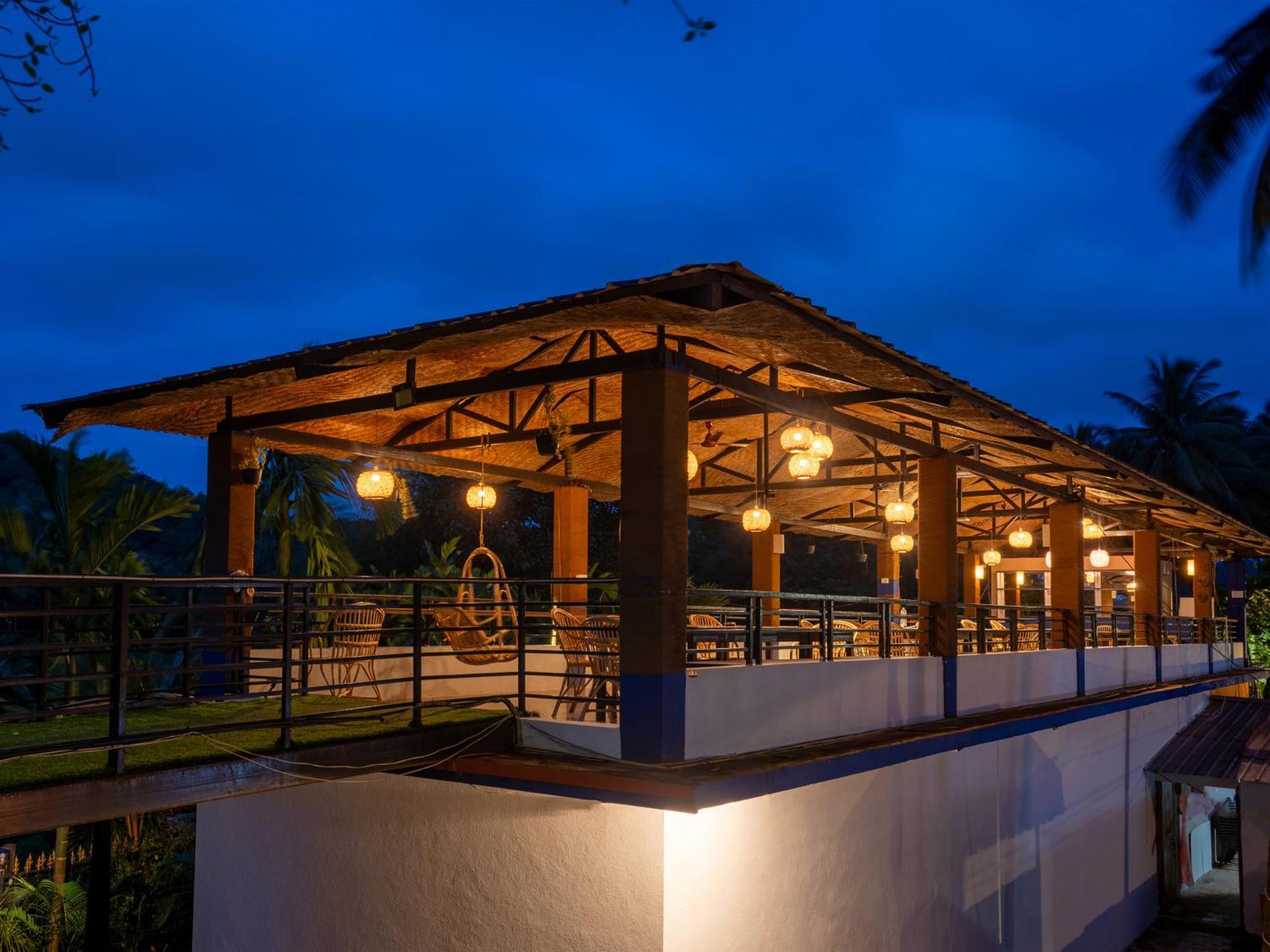 Madpackers Goa Anjuna - Bar Zewnętrze zdjęcie