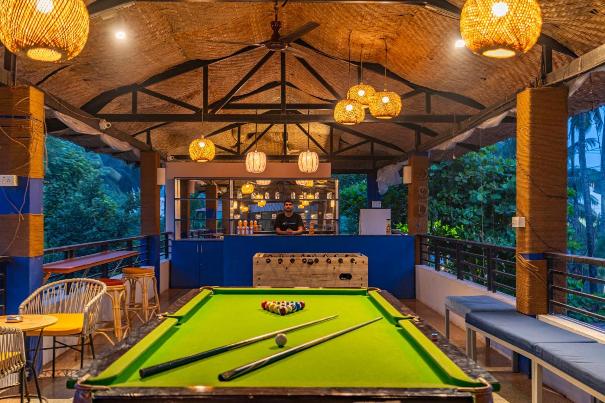 Madpackers Goa Anjuna - Bar Zewnętrze zdjęcie